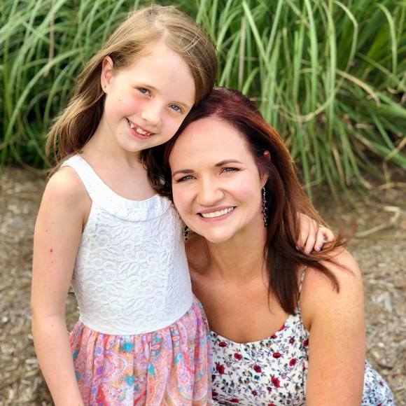 Meet your Posher, Nikki - Picture 1 of 1